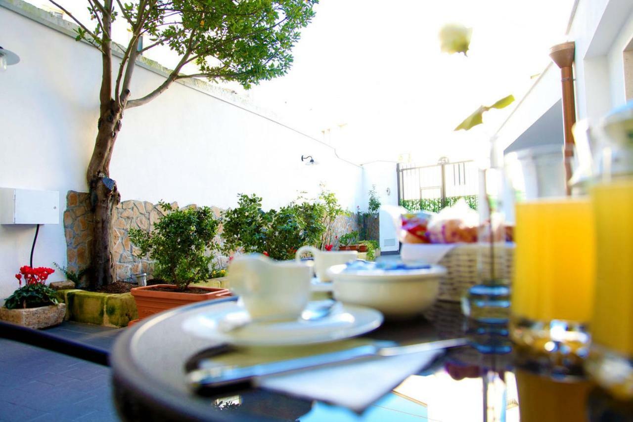 Casa Vacanza L'Alloro 2 Matera Exterior photo