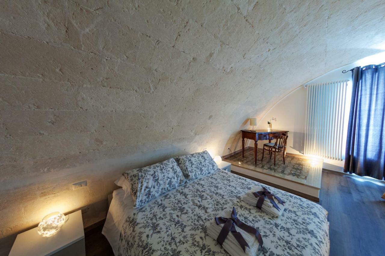 Casa Vacanza L'Alloro 2 Matera Exterior photo