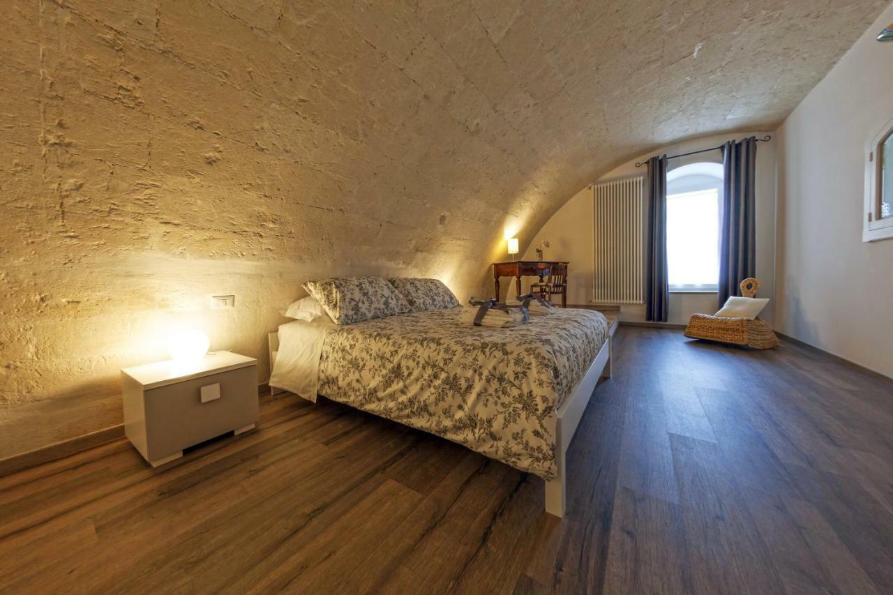 Casa Vacanza L'Alloro 2 Matera Exterior photo